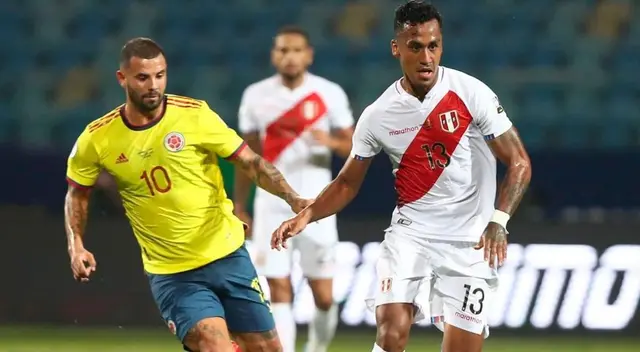 Renato Tapia, "entre los mejores futbolistas del mundo", según Conmebol