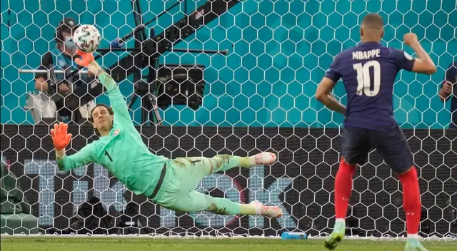 Kylian Mbappé falló desde los doce pasos. Kylian Mbappé falló desde los doce pasos.