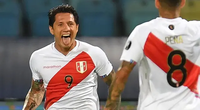 Gianluca Lapadula anotó un doblete frente a los guaraníes. Gianluca Lapadula anotó un doblete frente a los guaraníes.