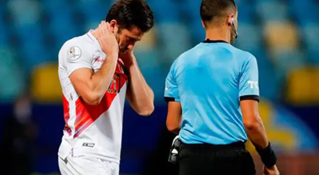 Santiago Ormeño lloró desconsolado por fallar penal para Perú Santiago Ormeño lloró desconsolado por fallar penal para Perú