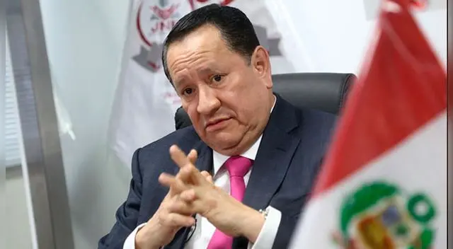 Poder Judicial evaluará impedimento de salir del país para el exmiembro del JNE, Luis Arce