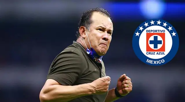 Juan Reynoso renovó con Cruz Azul Juan Reynoso renovó con Cruz Azul