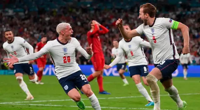 Harry Kane le dio el triunfo a Inglaterra frente a Dinamarca.