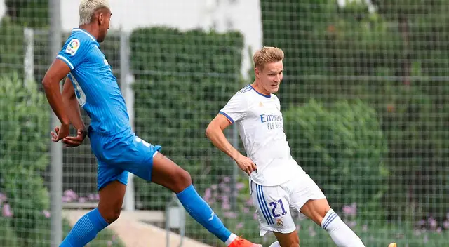 Aldair Fuentes jugó contra Real Madrid un partido de práctica. Aldair Fuentes jugó contra Real Madrid un partido de práctica.