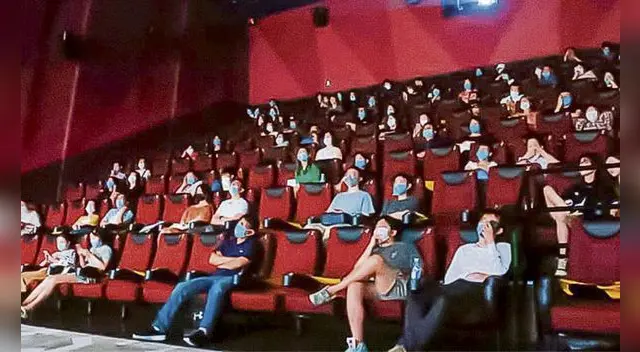 Cine Star y Movie Time son la primera cadena en reabrir por la pandemia. Foto: GLR.
