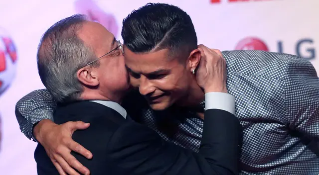 Florentino Pérez califica de "imbécil" a Cristiano en nuevos audios Florentino Pérez califica de "imbécil" a Cristiano en nuevos audios
