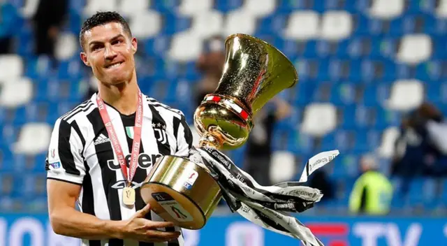Cristiano Ronaldo se queda en Italia. Cristiano Ronaldo se queda en Italia.
