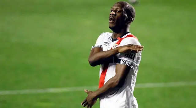 Luis Advíncula continuaría su carrera en Boca Juniors