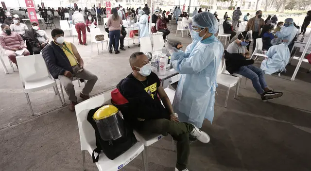 Minsa tiene como meta superar 250 mil dosis aplicadas en tercera vacunatón