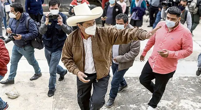 El 53% de la población aprueba actuación de Pedro Castillo