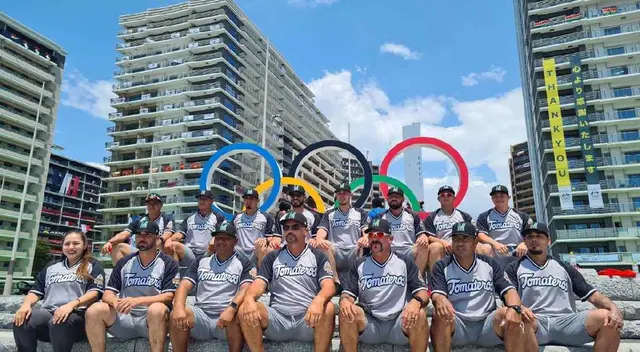 Equipo de beisbol podría ser sancionado por violar código de vestimenta