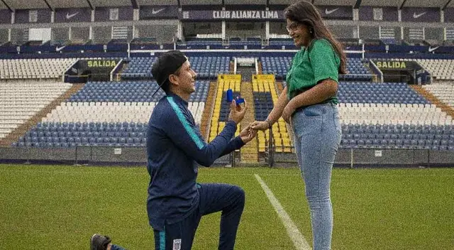 ¡Le dijo que sí! La novia aceptó la propuesta y los blanquiazules se casarán
