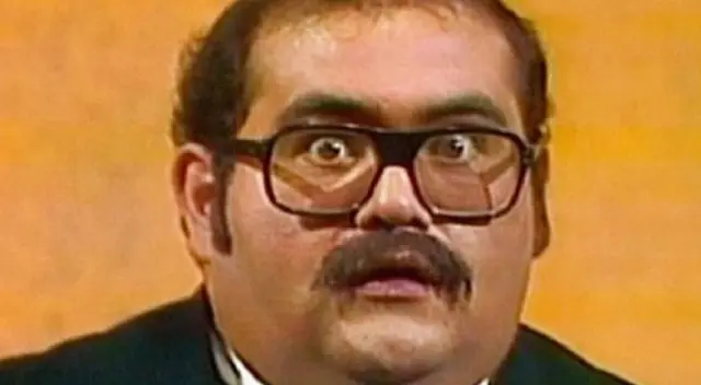 Profesor Jirafales revela foto inédita de Edgar Vivar cuando era joven Profesor Jirafales revela foto inédita de Edgar Vivar cuando era joven