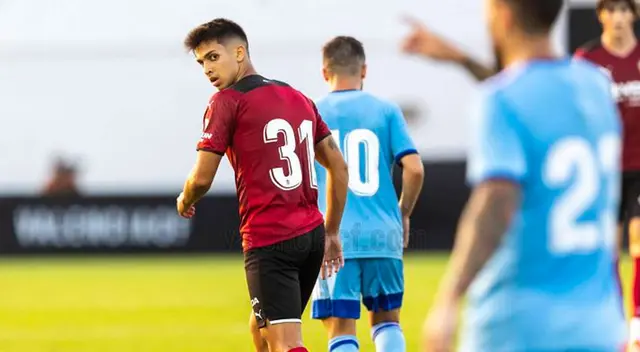 Alessandro Burlamaqui volvió a jugar en el primer equipo del Valencia. Alessandro Burlamaqui volvió a jugar en el primer equipo del Valencia.