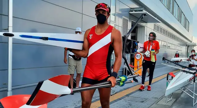 Álvaro Torres terminó en el quinto lugar por la final C de Remo
