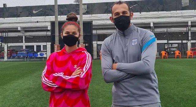 Henán Barcos visitó al plantel femenino de Alianza Lima Henán Barcos visitó al plantel femenino de Alianza Lima