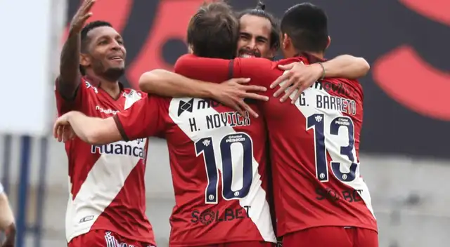 Universitario enfrenta a Mannucci esta tarde en el Callao. Universitario enfrenta a Mannucci esta tarde en el Callao.