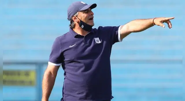 Carlos Bustos llegó a Alianza Lima para la temporada 2021. Foto: Liga de Fútbol Profesional Carlos Bustos llegó a Alianza Lima para la temporada 2021. Foto: Liga de Fútbol Profesional