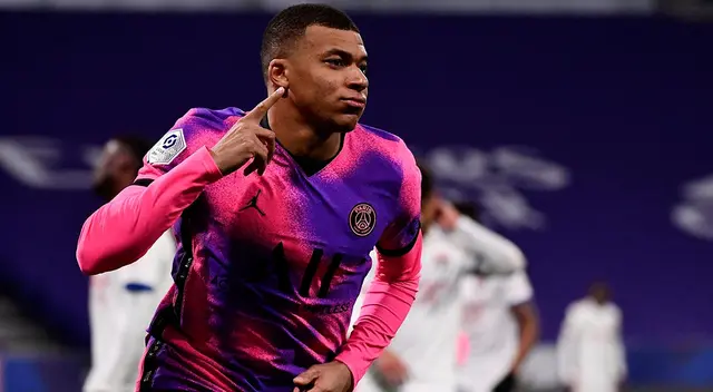 Kylian Mbappé jugaría una temporada más en el PSG antes de ir al Real Madrid Kylian Mbappé jugaría una temporada más en el PSG antes de ir al Real Madrid