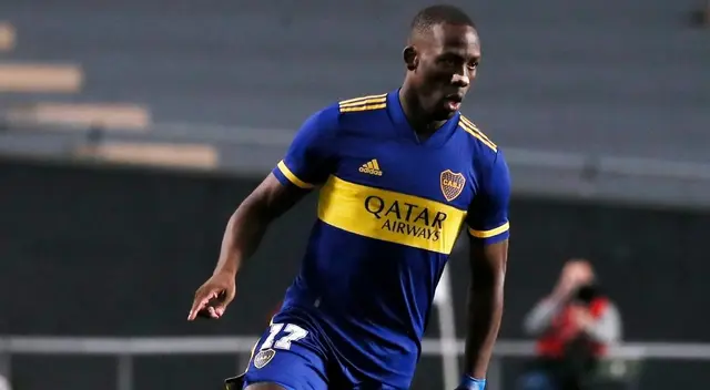 "Advíncula, la nueva estrella debuta en clásico contra River", destacan "Advíncula, la nueva estrella debuta en clásico contra River", destacan