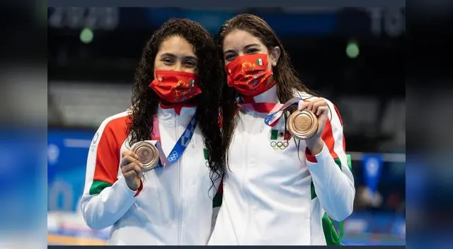 Ale y Gaby ya se subieron al podio de Tokio en la prueba de clavados sincronizados