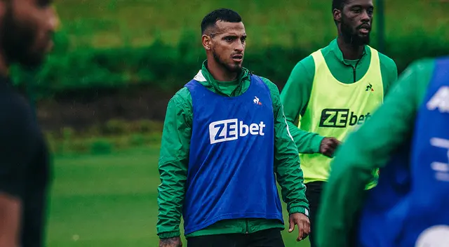 Miguel Trauco en la nómina de convocados por Saint-Étienne para la Ligue 1 de Francia Miguel Trauco en la nómina de convocados por Saint-Étienne para la Ligue 1 de Francia