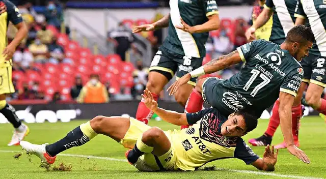 Santiago Naveda se torció el tobillo izquierdo ante Puebla