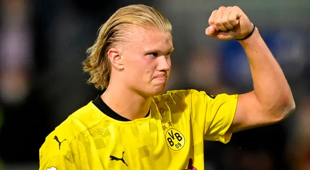 Haaland tiene contrato con Borussia Dortmund hasta junio del 2024. Haaland tiene contrato con Borussia Dortmund hasta junio del 2024.