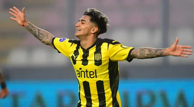 Peñarol y Sporting Cristal se enfrentaron por la Copa Sudamericana Peñarol y Sporting Cristal se enfrentaron por la Copa Sudamericana