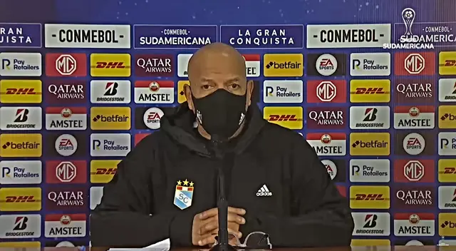 Roberto Mosquera y sus declaraciones tras derrota de Sporting Cristal en Copa Sudamericana Roberto Mosquera y sus declaraciones tras derrota de Sporting Cristal en Copa Sudamericana