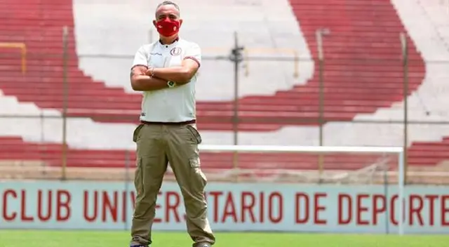 Roberto Martínez habló sobre su futuro en Universitario.