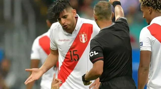 Carlos Zambrano no fue tomado en cuenta por Gareca en la última Copa América de Brasil 2021.