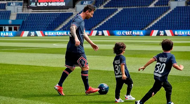 Lionel Messi ya pisó el Parque de los Príncipes Lionel Messi ya pisó el Parque de los Príncipes