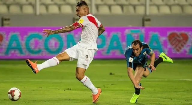 Gareca espera que Paolo Guerrero pueda llegar en óptimas condiciones al partido ante Uruguay. Gareca espera que Paolo Guerrero pueda llegar en óptimas condiciones al partido ante Uruguay.