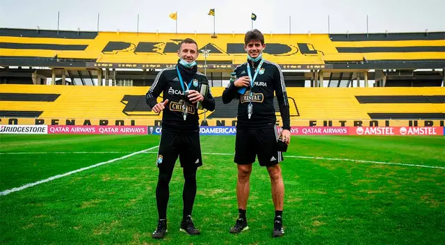 Sporting Cristal reconoció el campeón del siglo Sporting Cristal reconoció el campeón del siglo