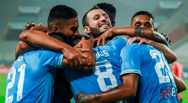 Cristal cayó en la ida 1-3 ante Peñarol y obtuvo su primera derrota como local en la 'Suda' Cristal cayó en la ida 1-3 ante Peñarol y obtuvo su primera derrota como local en la 'Suda'