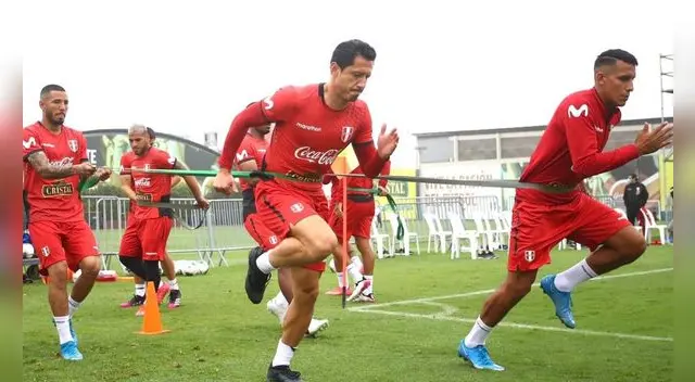 selección peruana entrena a partir de las 9:00 am en Videna. selección peruana entrena a partir de las 9:00 am en Videna.
