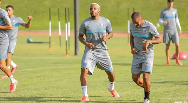 Jefferson Farfán ya alista su reaparición en Alianza Lima