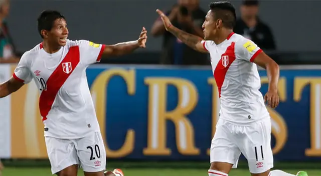 Edison Flores halaga a Ruidíaz Edison Flores halaga a Ruidíaz