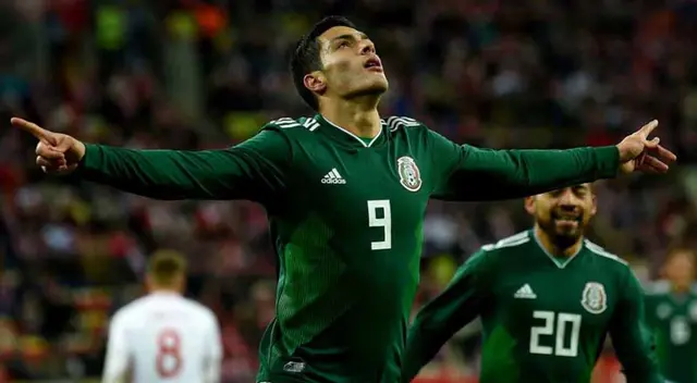 Raúl Jiménez sería uno de los jugadores que no podría venir a disputar las eliminatorias mundialistas con la selección Raúl Jiménez sería uno de los jugadores que no podría venir a disputar las eliminatorias mundialistas con la selección