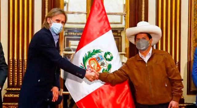 Ricardo Gareca agradecido con Pedro Castillo. Ricardo Gareca agradecido con Pedro Castillo.