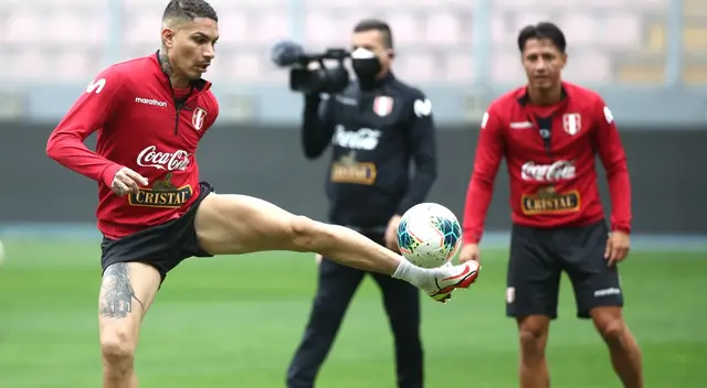 Perú jugará el domingo ante Venezuela en Lima y el próximo jueves con Brasil en Recife. Perú jugará el domingo ante Venezuela en Lima y el próximo jueves con Brasil en Recife.