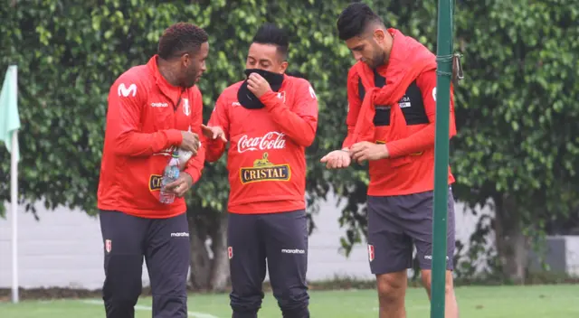 Cueva le cedería la '10' a Farfán si es llamado a la Selección Peruana