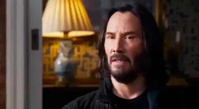 The Matrix 4 ONLINE tráiler en español con Keanu Reeves.