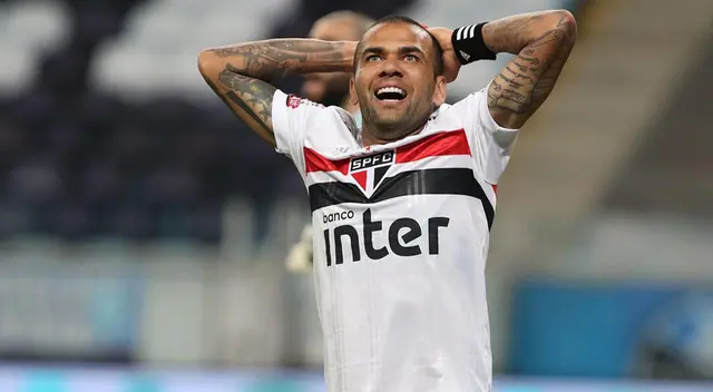 Dani Alves no sigue en Sao Paulo Dani Alves no sigue en Sao Paulo