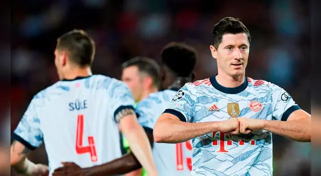 Thomas Müller y Robert Lewandowski anotaron en ambos tiempos. Foto: EFE