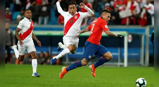 Perú vs. Chile se enfrentarán el próximo jueves 7 de octubre por la fecha 11 de las Eliminatorias Qatar 2022. Foto: EFE