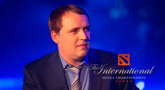 v1lat es un emblemático comentarista de Dota 2.