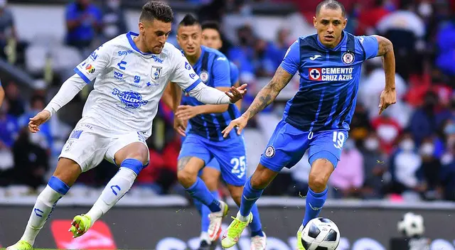 Cruz Azul venció 2 a 0 a Querétaro por Liga MX Cruz Azul venció 2 a 0 a Querétaro por Liga MX