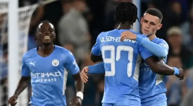 Manchester City goleó a Wycombe Wanderers por la Copa de la Liga